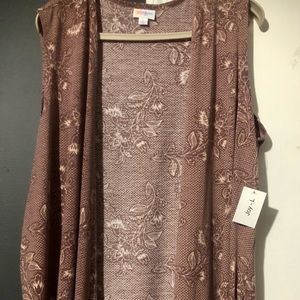 NWT Lularoe Joy (L) fits up to 2X